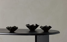 Laden Sie das Bild in den Galerie-Viewer, The Eclipse Desk
