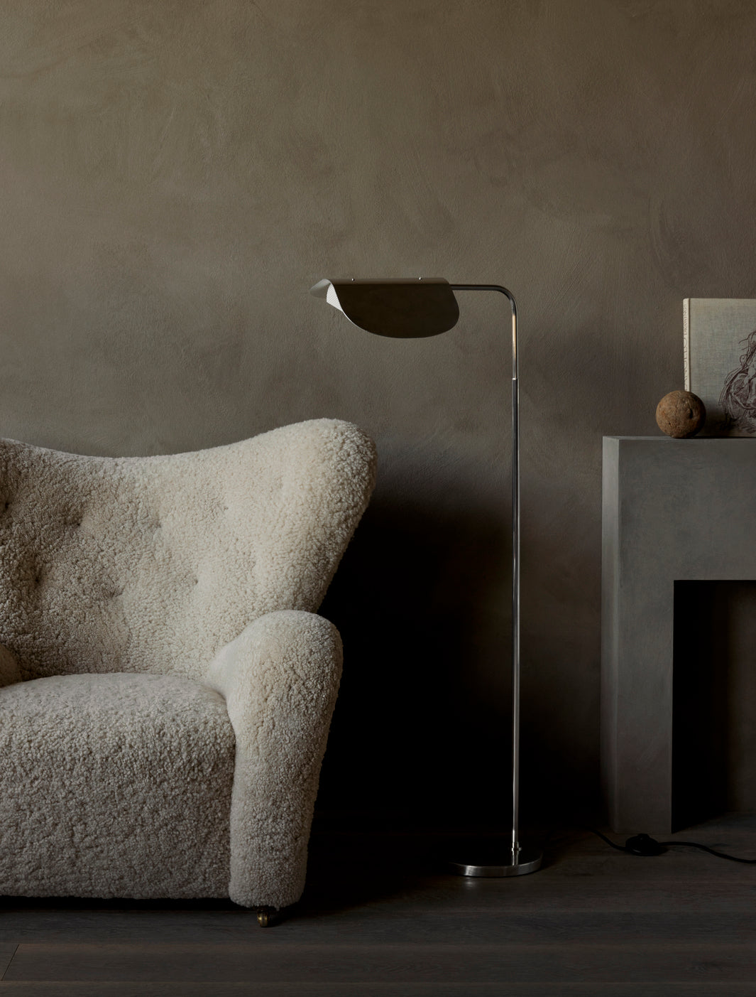 Wing Floor Lamp