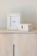 Load image into Gallery viewer, PHOTO FRAME 10X15 MARBLE BRASS 20X2X25 NATURAL