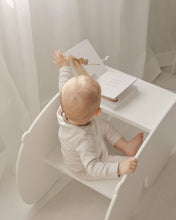 Cargar imagen en el visor de la galería, NUPPU rocking horse | white