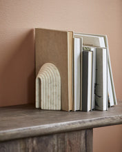 Carica l&#39;immagine nel visualizzatore di Gallery, FERRO BOOKENDS WHITE MARBLE