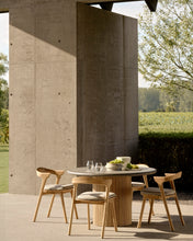 Load image into Gallery viewer, Roller Max outdoor dining table