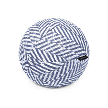 Carica l'immagine nel visualizzatore di Gallery, Ball Pillow 27