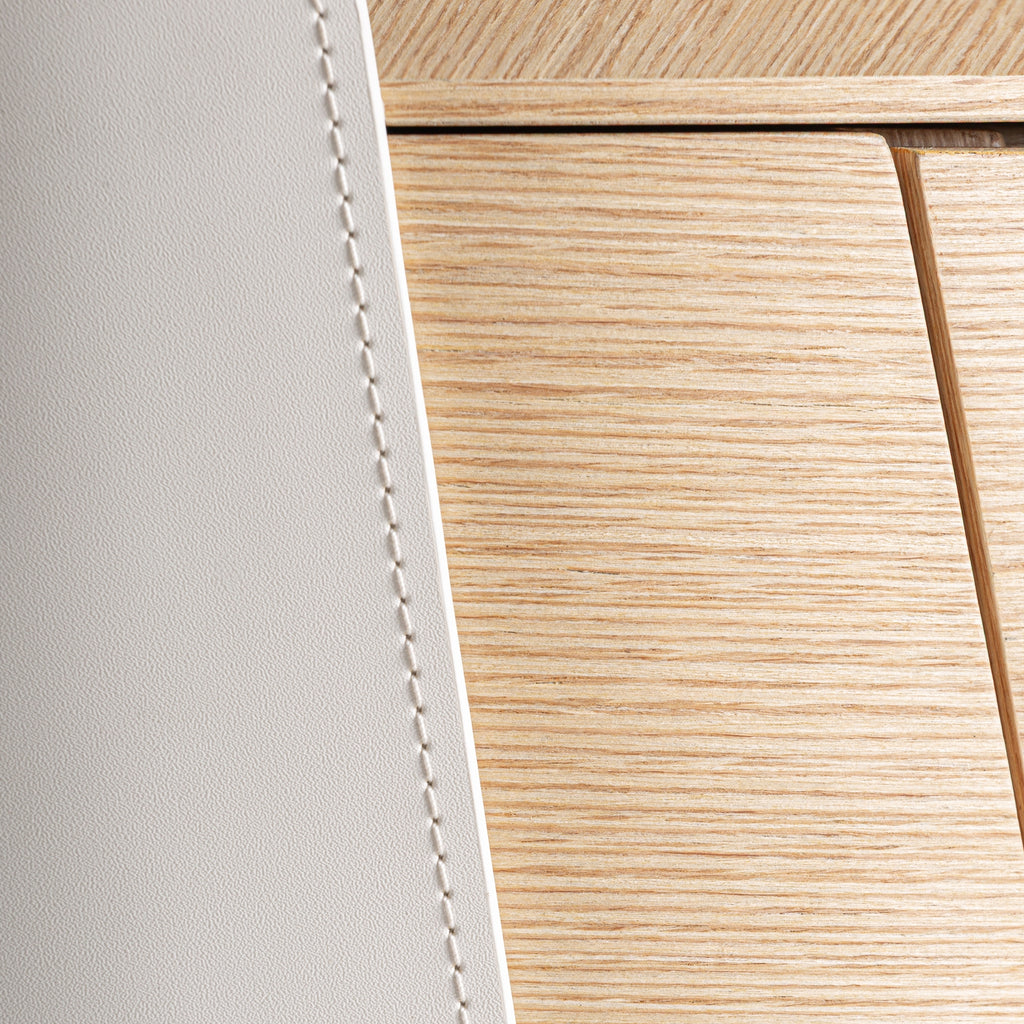Hueze Bed Side Table