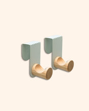 Cargar imagen en el visor de la galería, SILMU wall &amp; door hook | set of 2