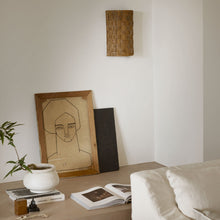 Load image into Gallery viewer, WALL LAMP | BAST | H 35 CM CARAMEL