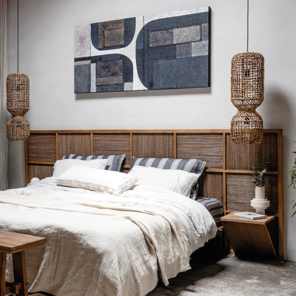 Coco Bed With Side Table