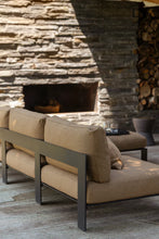 Load image into Gallery viewer, Bullnose coffee table black