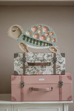 Laden Sie das Bild in den Galerie-Viewer, Little Lights Turtle Lamp