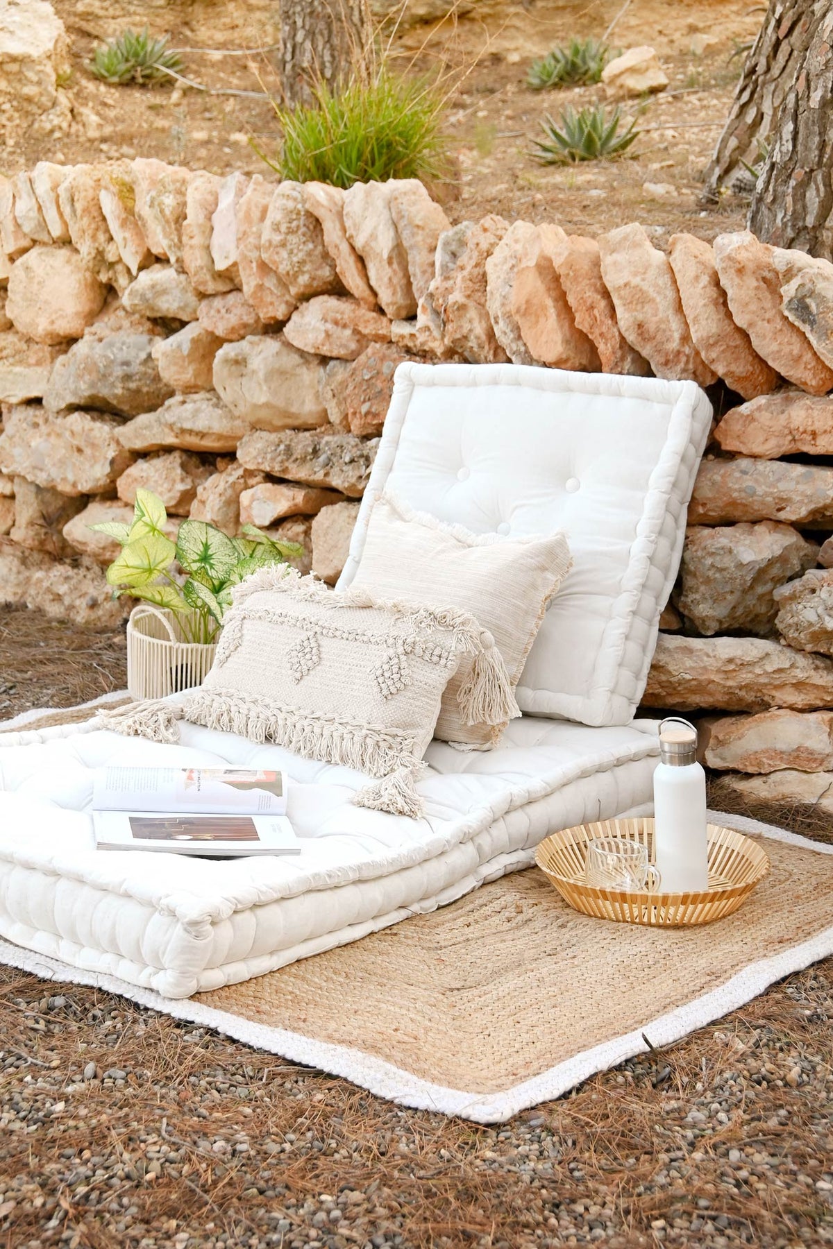 CUSHION COTTON POLYESTER 60X60X13 4,2 KG 3 MOD.
