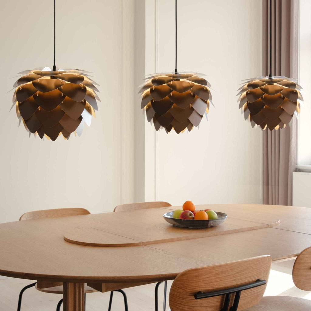 Aluvia Mini brushed bronze - lifestyle 1