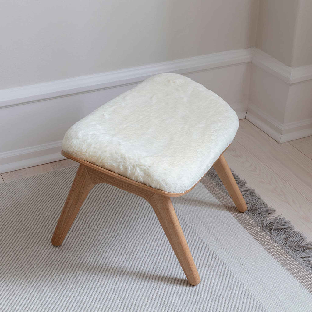 The Reader Ottoman - lifestyle