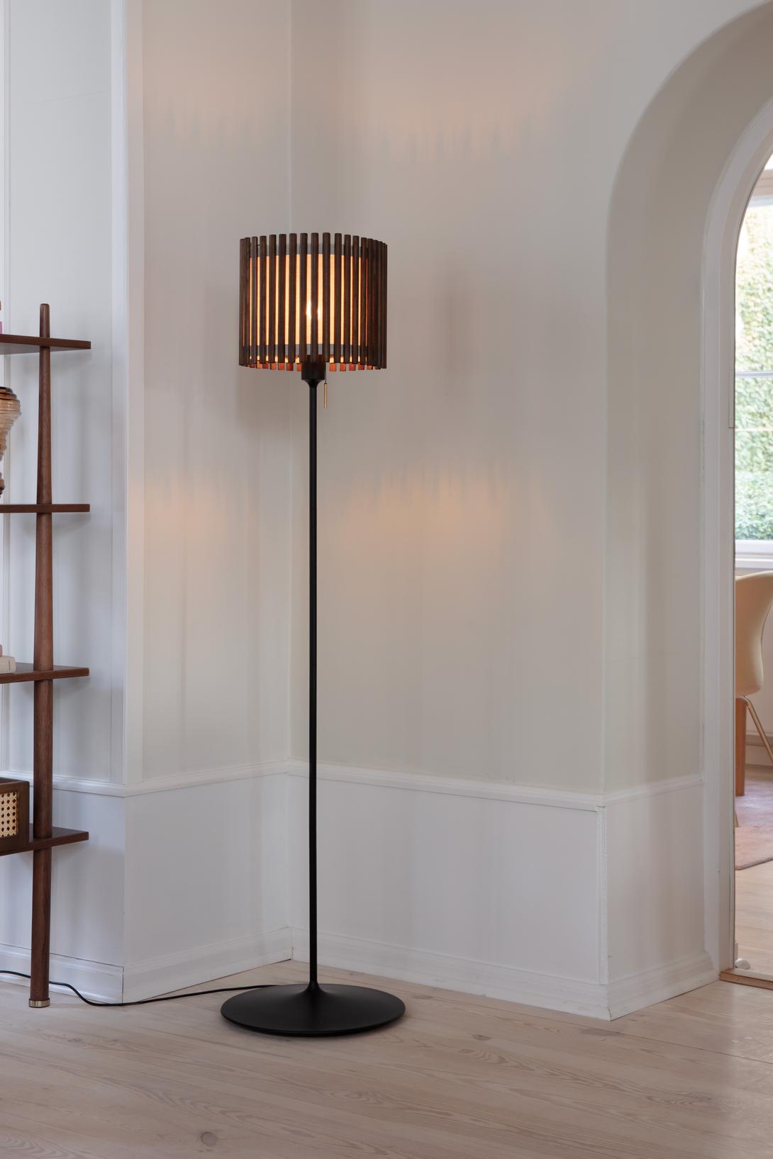 Komorebi Medium Square Dark Oak - lifestyle