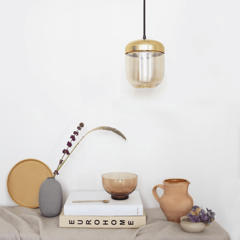 Acorn amber brass - lifestyle 4