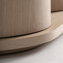 Cargar imagen en el visor de la galería, Oak sideboard