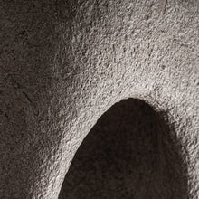 Carica l'immagine nel visualizzatore di Gallery, Papier Mache Wall Lamp