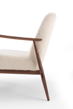 Carica l'immagine nel visualizzatore di Gallery, Aska Lounge Chair COM - Walnut