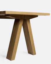 Load image into Gallery viewer, Outdoor dining table Teak