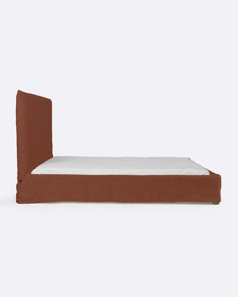 Terracotta Linen Bed 160 x 200 cm