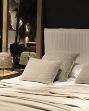 Charger l'image dans la galerie, Beige Olefin Bed 160 x 200 cm