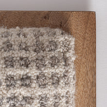 Laden Sie das Bild in den Galerie-Viewer, BEIGE WOOL/MANGO HEADBOARD