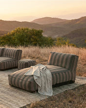 Laden Sie das Bild in den Galerie-Viewer, Outdoor XL chaise longue Dark Green