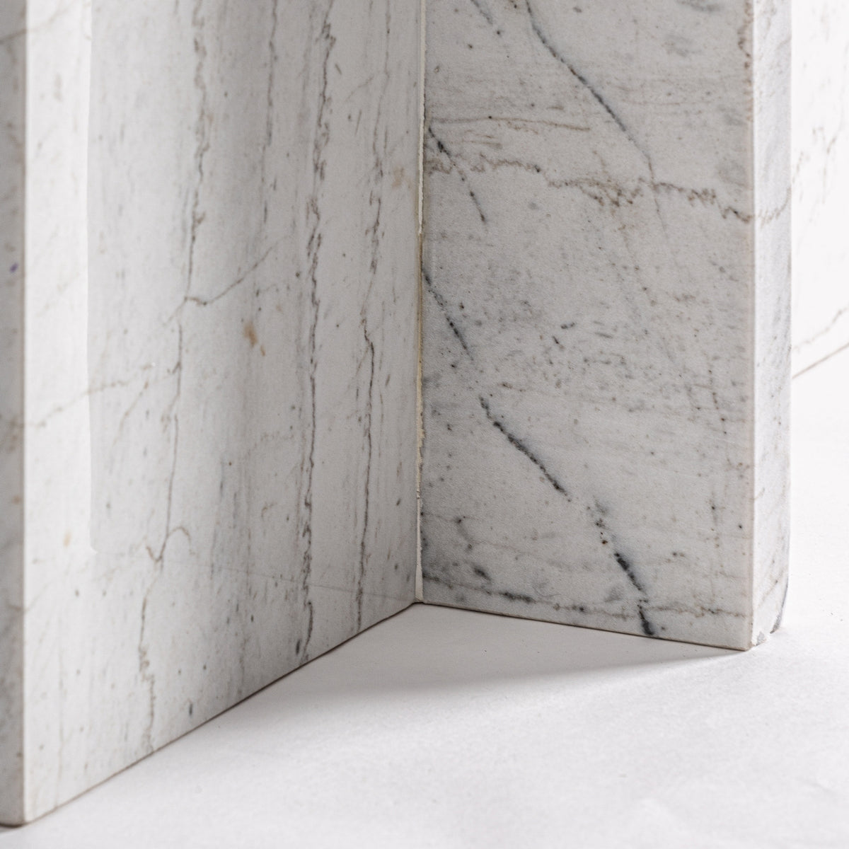 Off-white Marble Console – BOIS BLANC HOME
