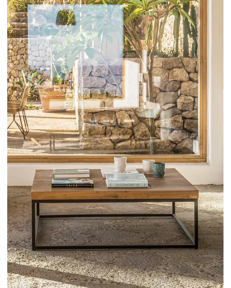 CUB Coffee table