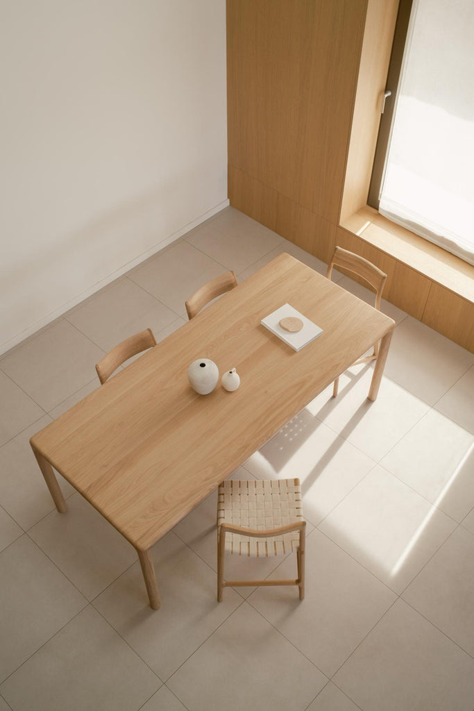 Derven Table