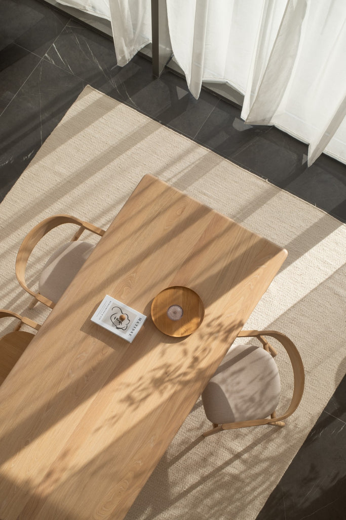 Derven Table