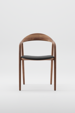 Carica l&#39;immagine nel visualizzatore di Gallery, Neva chair by Regural Company