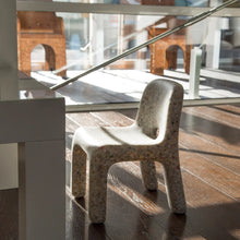Carica l&#39;immagine nel visualizzatore di Gallery, Charlie Chair Off-White