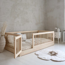 Laden Sie das Bild in den Galerie-Viewer, Bambi with rung rail 200x120 natural