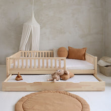 Load image into Gallery viewer, Basic Love Plus with railing 2/3 length 200x140 natural - drawer with sleeping function