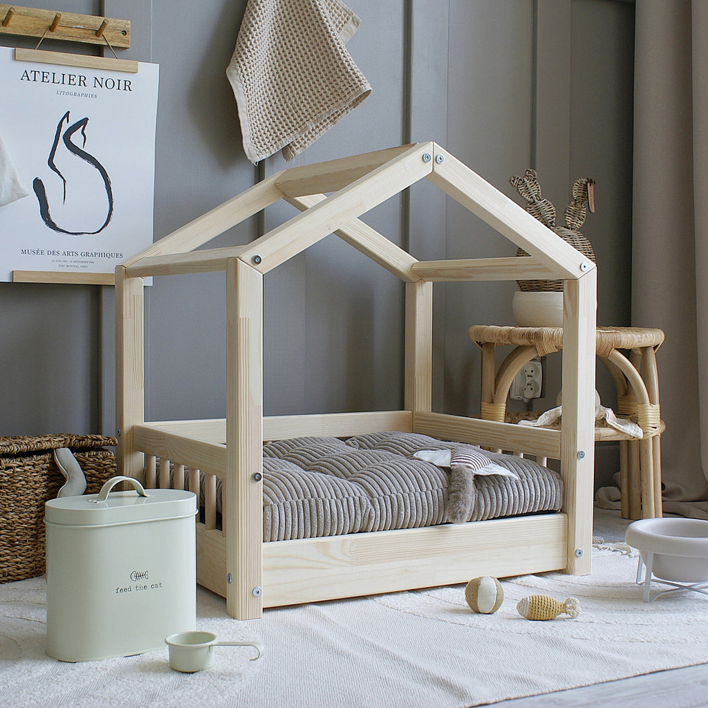 Cozy House Bed Natural Wood (L)