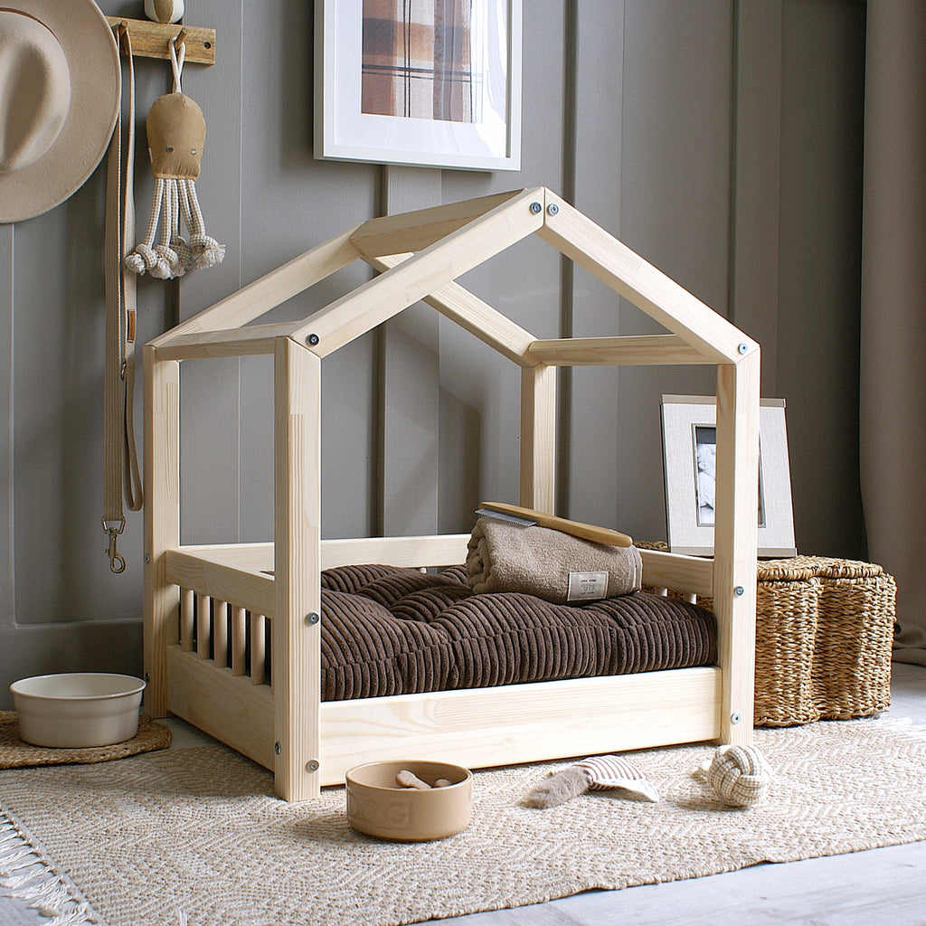 Cozy House Bed Natural Wood (L)