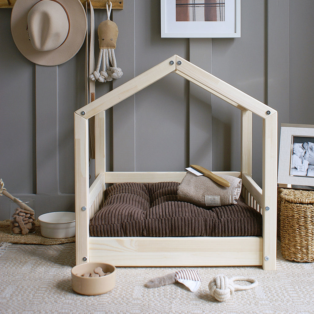 Cozy House Bed Natural Wood (L)
