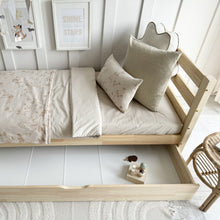 Cargar imagen en el visor de la galería, Simple Plus Bed