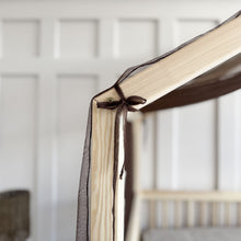Charger l'image dans la galerie, Tulle Canopy for Type B Bed