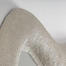 Cargar imagen en el visor de la galería, Resin Mirror