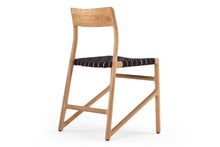 Carica l'immagine nel visualizzatore di Gallery, Fawn Chair