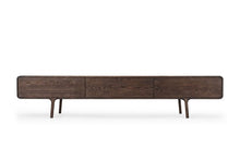 Carica l'immagine nel visualizzatore di Gallery, Fawn Lowboard - 3 Drawers