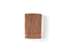 Charger l&#39;image dans la galerie, Zone Denmark Classic Towel x 70 x 50 cm Terracotta