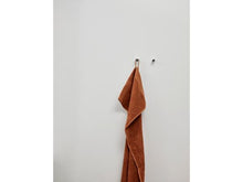Carica l&#39;immagine nel visualizzatore di Gallery, Zone Denmark Classic Bath towel 140 x 70 cm Terracotta