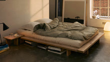 Cargar imagen en el visor de la galería, JAPAN Bed oak