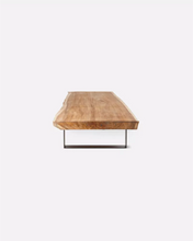 Load image into Gallery viewer, Suar coffee table