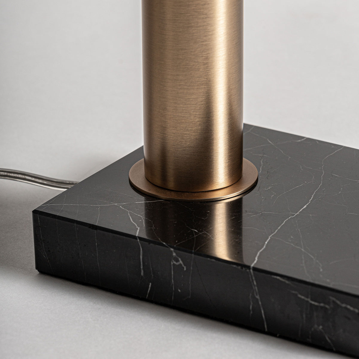 Akros Black & Golden Table Lamp 30x40x55 cm