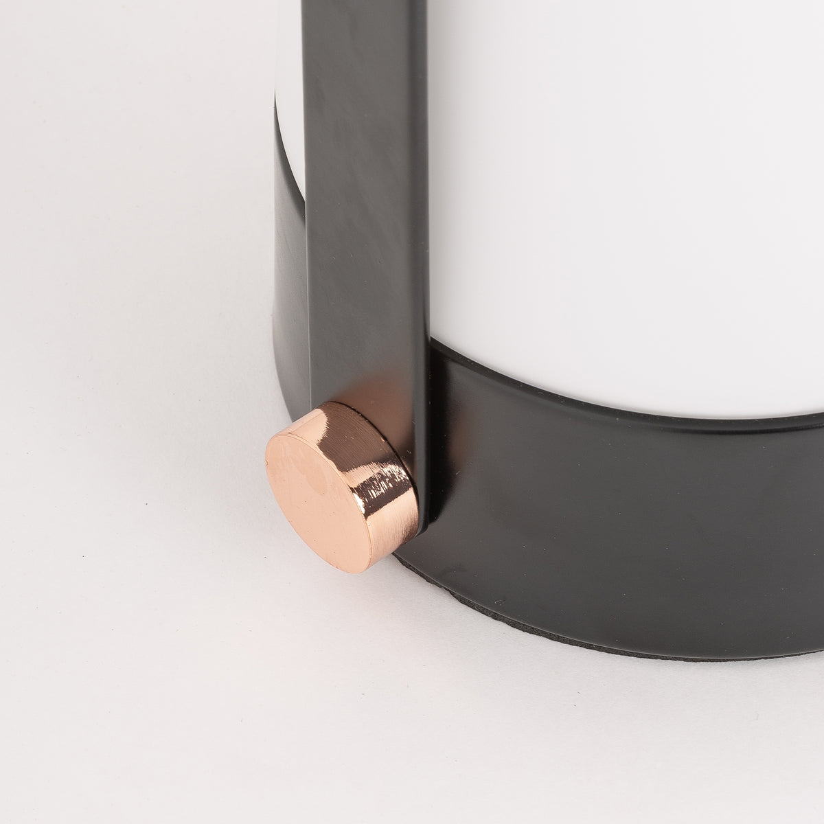 Kaila White & Black Table Lamp 16x13x24 cm