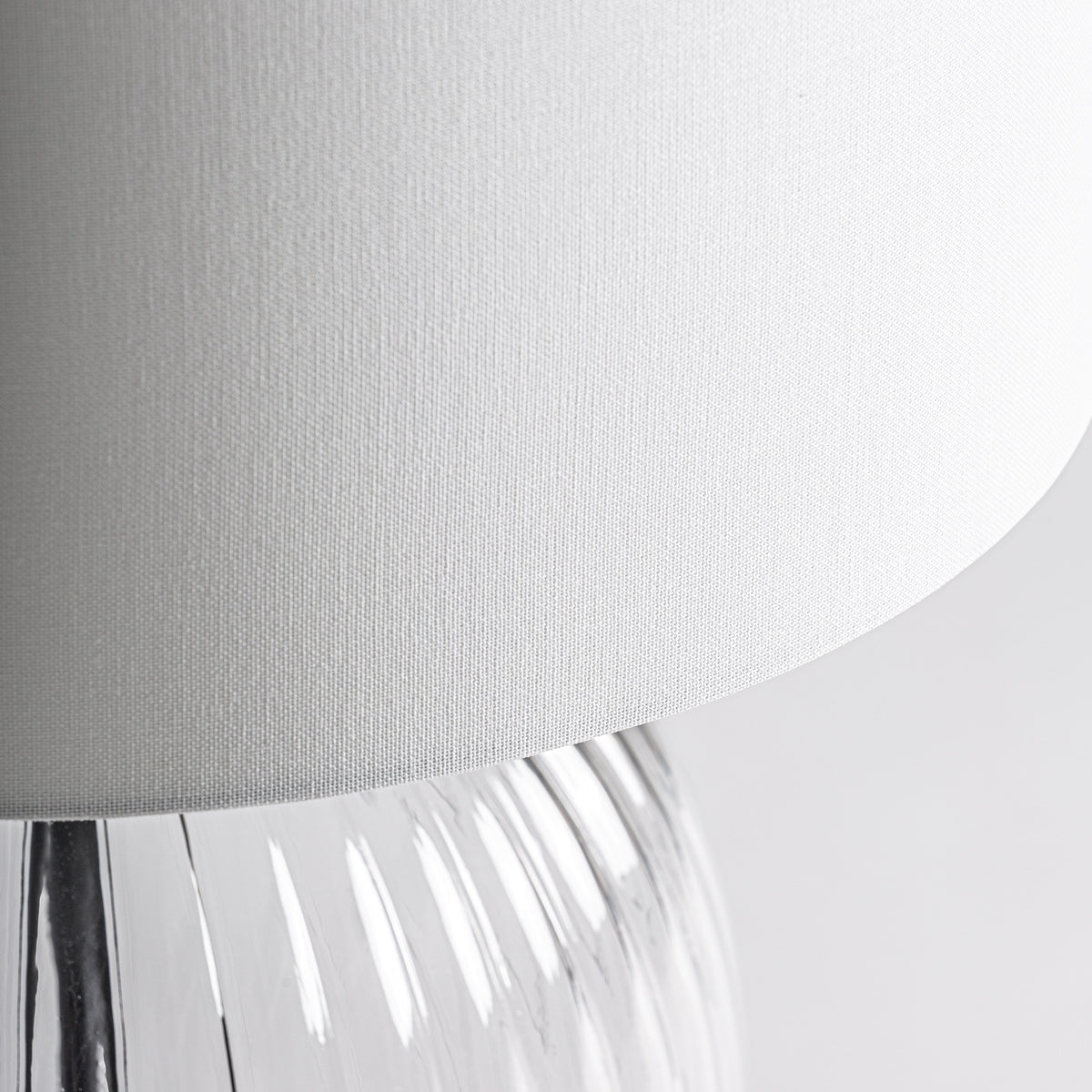 Xalsha White & Black Table Lamp 43x43x88 cm