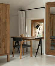 Laden Sie das Bild in den Galerie-Viewer, Teak Desk